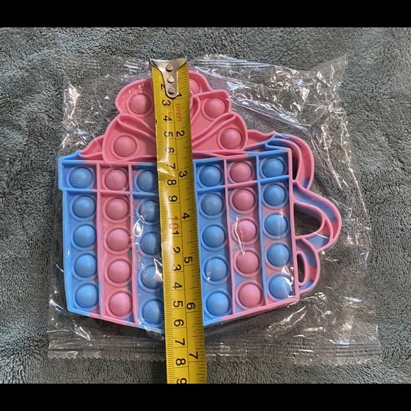 Gift fidget bubble pop toy - Picture 2 of 3